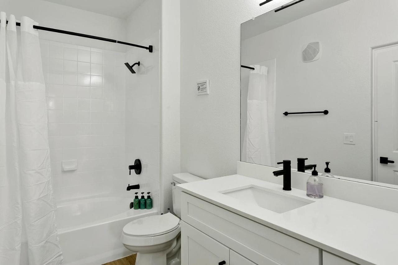 Cozysuites Glendale By The Stadium With Pool 06 Екстер'єр фото